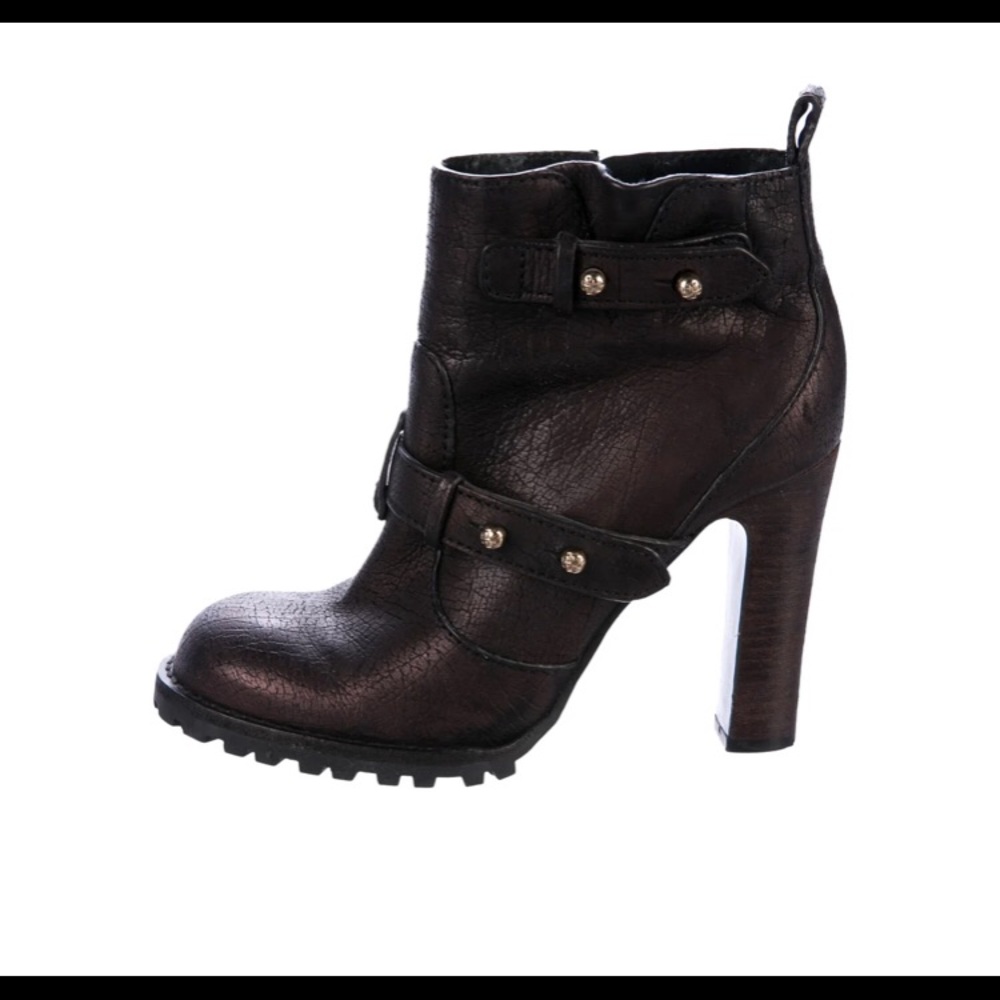 Excellent Condition. Tory Burch Moto Boots 4” heel
